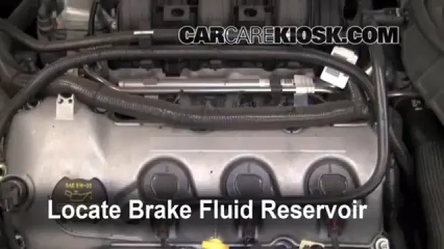 2011 Ford Taurus SEL 3.5L V6 Líquido de frenos Controlar nivel de líquido